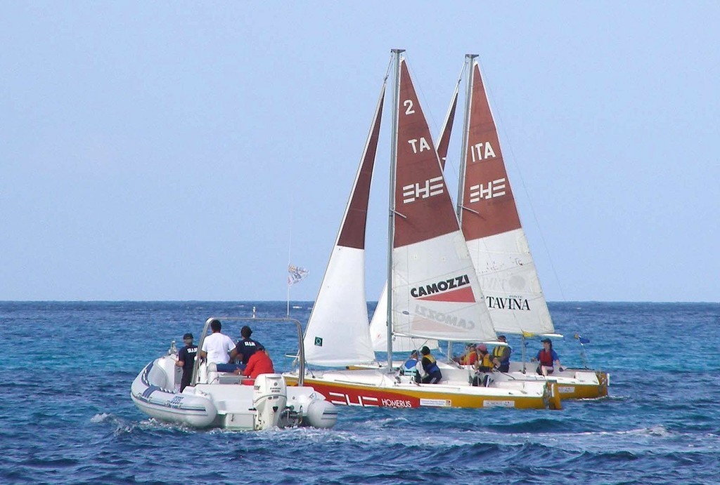There was close racing between Australia and New Zealand in the practice matches © SW